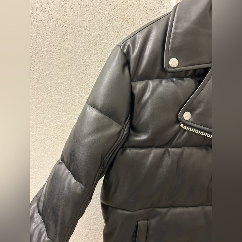 NWT Levi’s Breanna Faux Leather Puffer Jacket - Picture 5 of 11